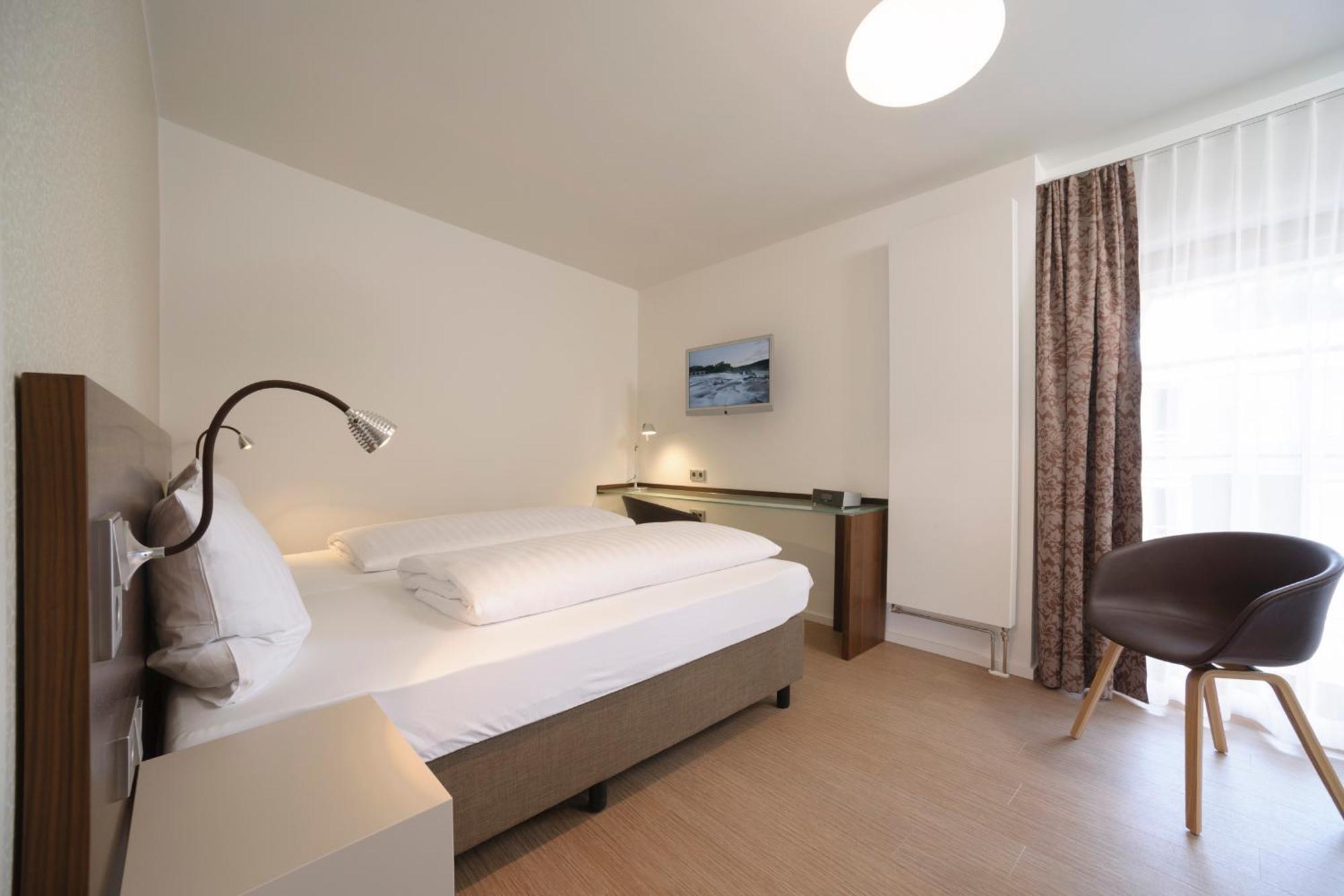 Seehoernle Bio Hotel & Gasthaus 가이엔호펜 외부 사진